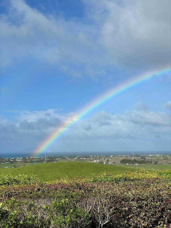 Hotel Views To Unwind - Self Contained Unit W/King Bed Ruakaka Esterno foto